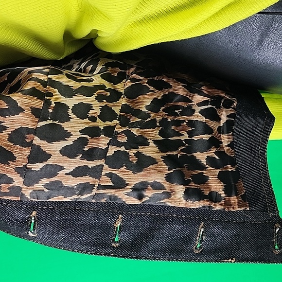 Dolce & Gabbana Jeans Vest. Made in Italy. - Picture 8 of 16